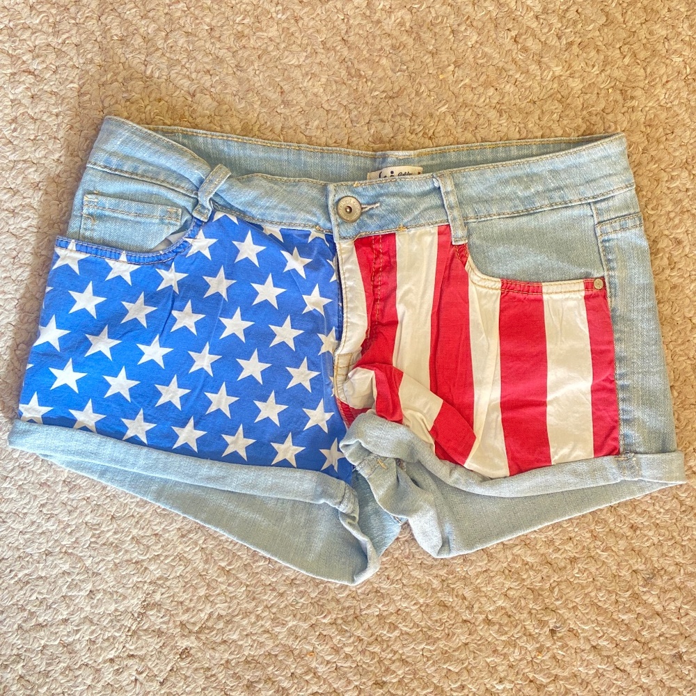 USA AMERICAN FLAG DENIM SHORTS